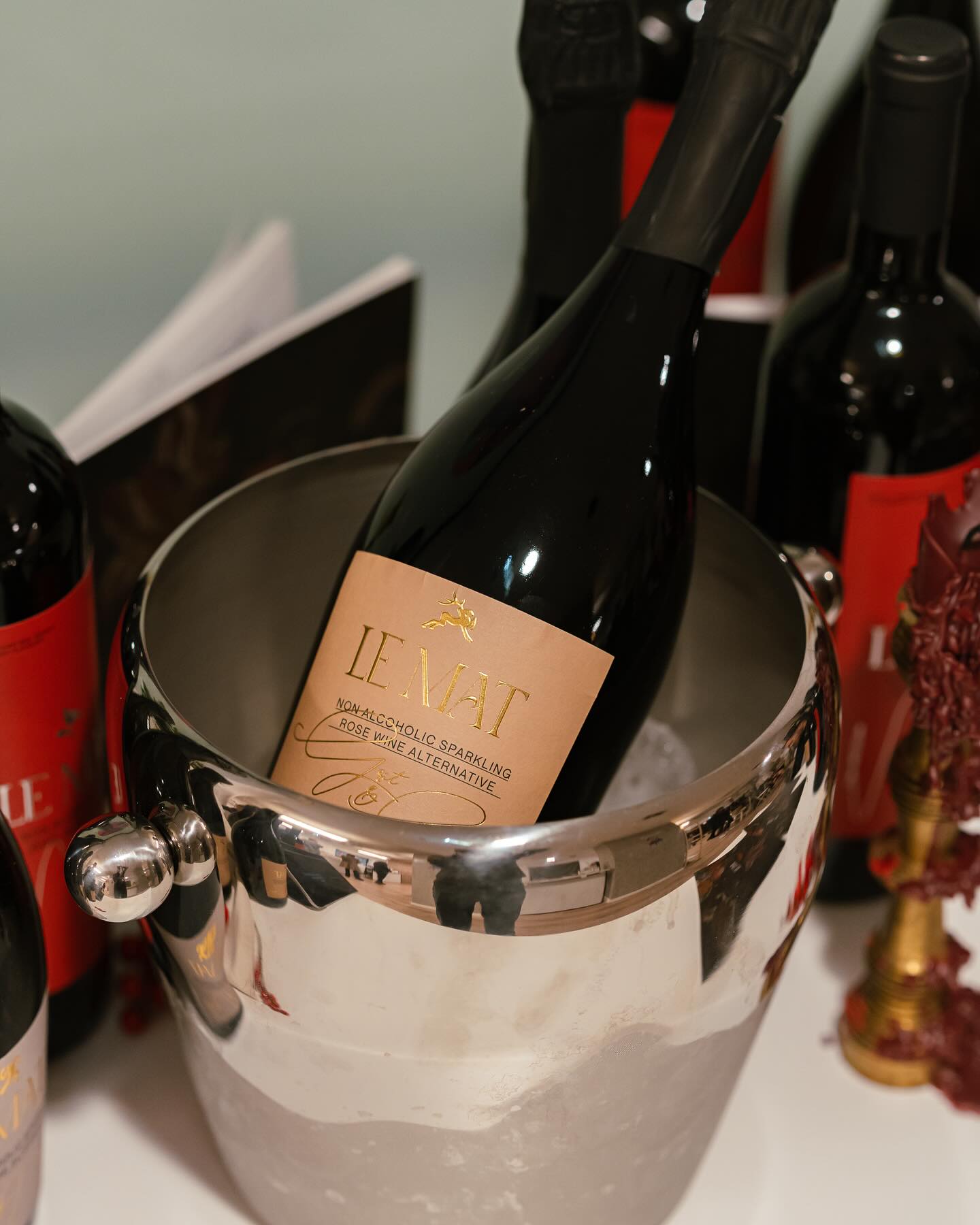 Le Mat Grit & Grace Non-Alcoholic Rose Sparkling Wine Alternative 750ml