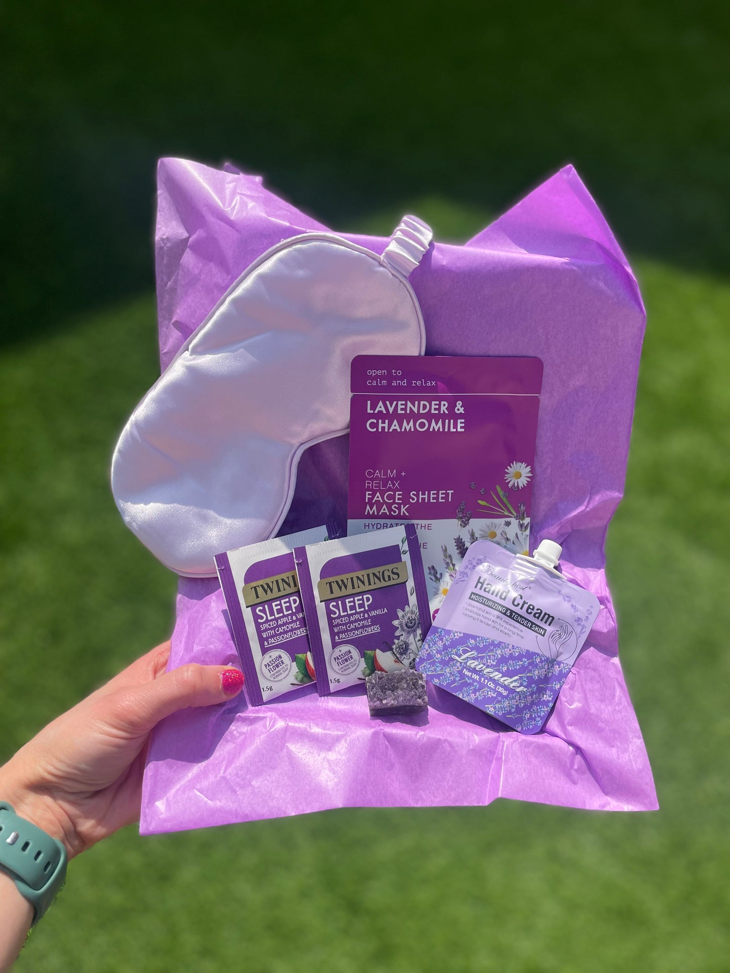 Sleepy Head Gift Letterbox - Lavender Cream, Mask, Eye-mask, Tea and Amethyst Crystal