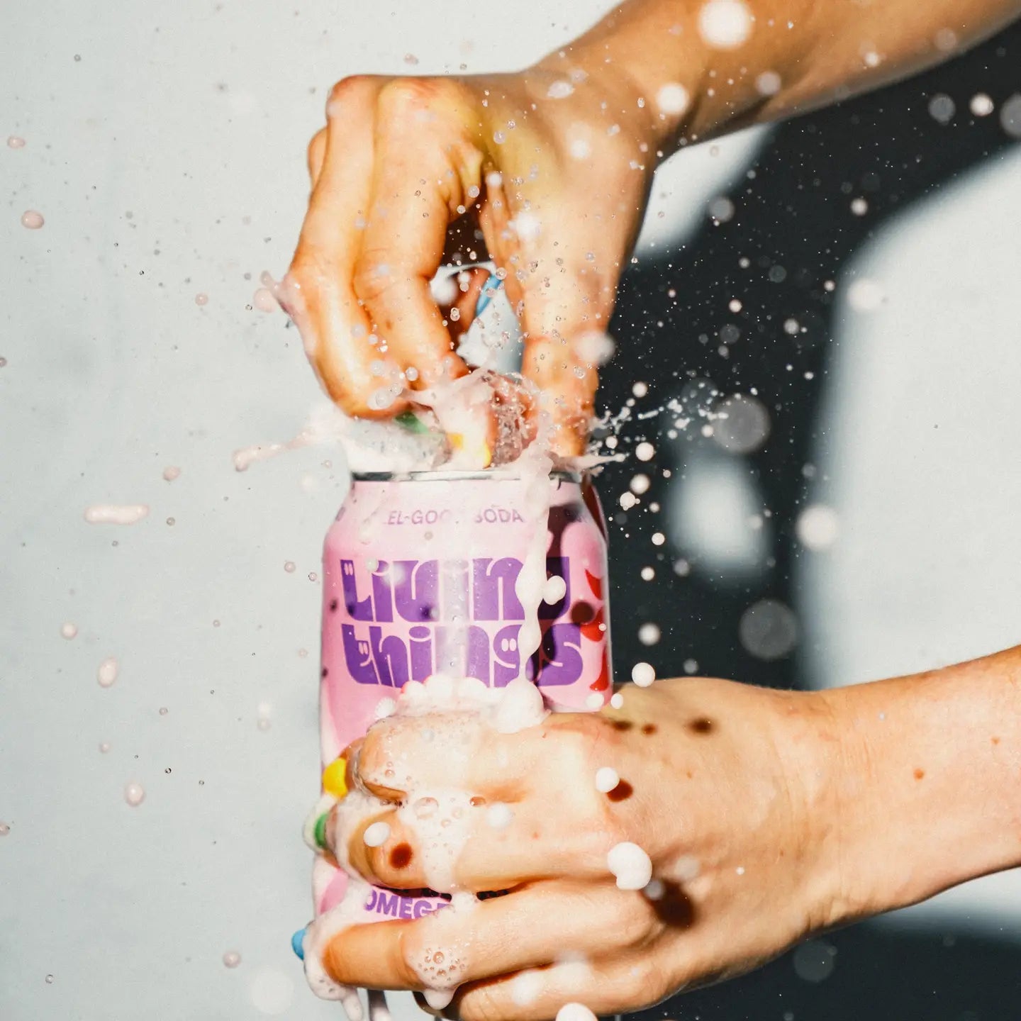 Living Things Raspberry & Pomegranate Prebiotic Soda