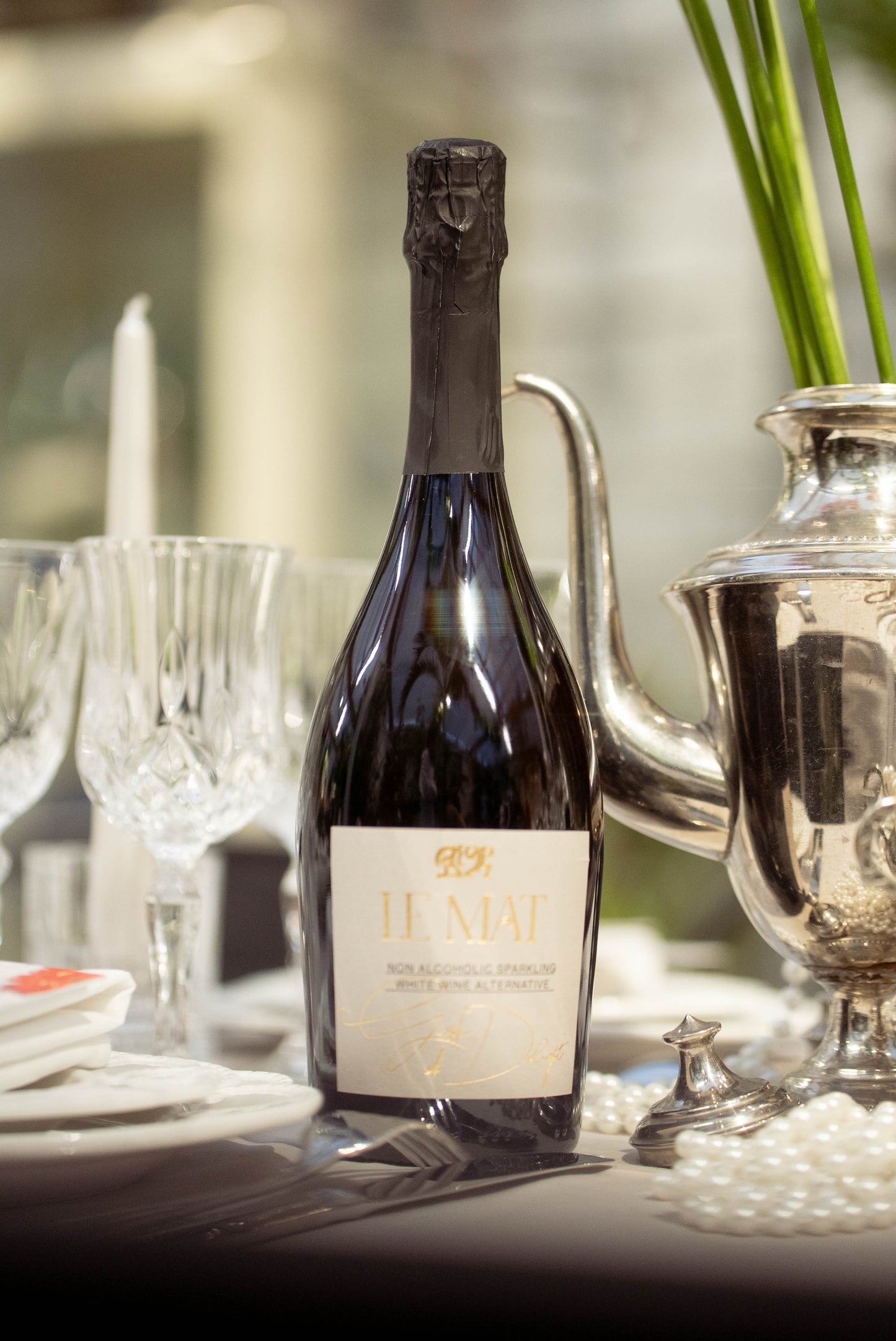 Le Mat Garden of Delight Non-Alcoholic White Sparkling Wine Alternative 750ml