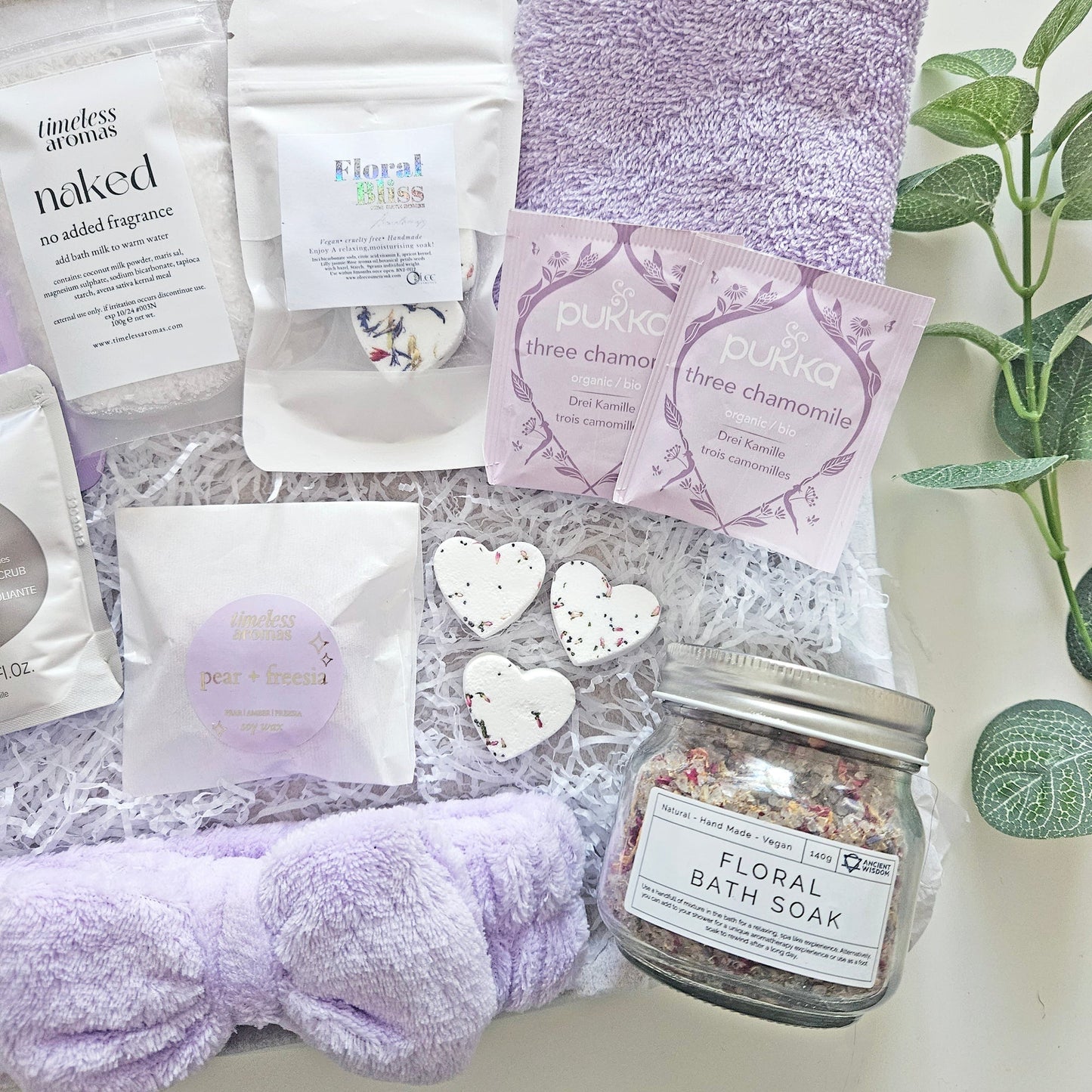 SELF CARE MOMENTS  | PAMPER GIFT SETS